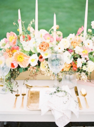 garden-estate-wedding-inspiration-with-delicate-poppies-60